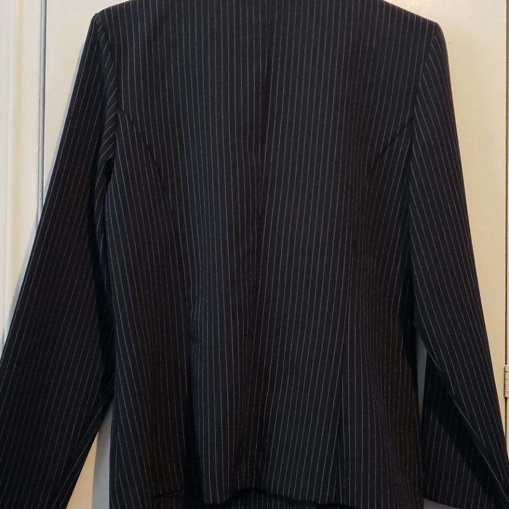 Suit jacket - Picture 3 of 3